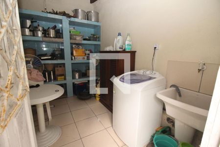 Casa à venda com 270m², 3 quartos e 4 vagasÁrea de Serviço