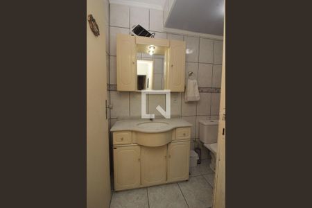 Casa à venda com 270m², 3 quartos e 4 vagasBanheiro 2