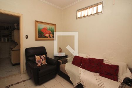 Casa à venda com 270m², 3 quartos e 4 vagasSala 3