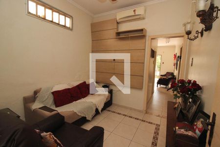 Casa à venda com 270m², 3 quartos e 4 vagasSala 3