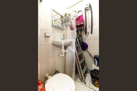 Apartamento à venda com 97m², 2 quartos e sem vagaBanheiro de Serviço