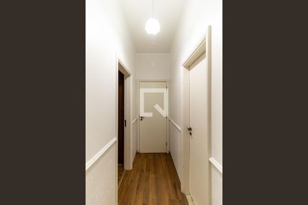 Corredor de apartamento à venda com 2 quartos, 97m² em Higienópolis, São Paulo