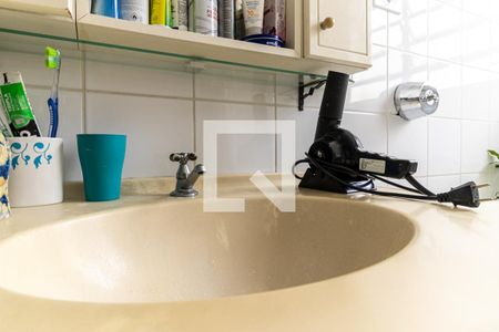 Apartamento à venda com 97m², 2 quartos e sem vagaBanheiro - Torneira