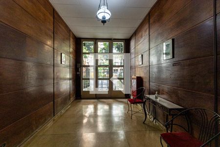 Apartamento à venda com 97m², 2 quartos e sem vagaHall Social