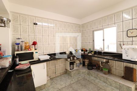 Casa para alugar com 259m², 4 quartos e 3 vagasCozinha