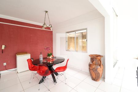 Sala 2 de casa para alugar com 5 quartos, 259m² em Vigilato Pereira, Uberlândia