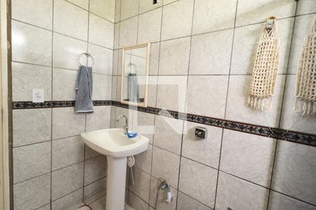 Casa para alugar com 259m², 4 quartos e 3 vagasBanheiro Social