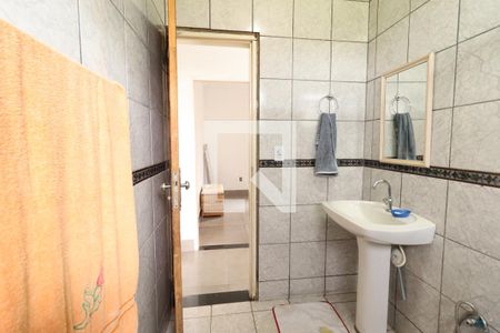 Casa para alugar com 259m², 4 quartos e 3 vagasBanheiro Social