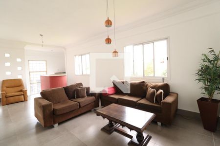 Sala de casa para alugar com 5 quartos, 259m² em Vigilato Pereira, Uberlândia