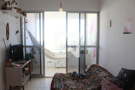 Sala de apartamento para alugar com 2 quartos, 60m² em Brotas, Salvador