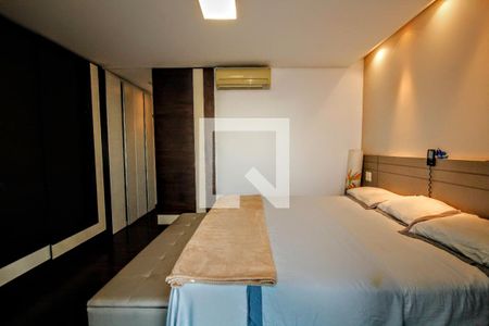 Apartamento à venda com 360m², 5 quartos e 4 vagasSuíte 4