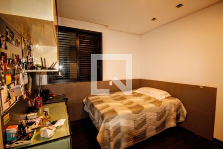 Apartamento à venda com 360m², 5 quartos e 4 vagasSuíte 1