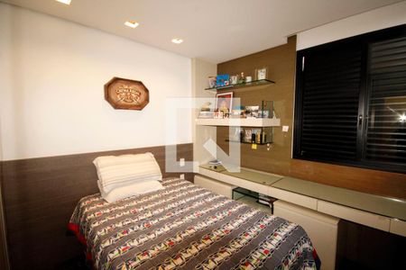 Apartamento à venda com 360m², 5 quartos e 4 vagasSuíte 3