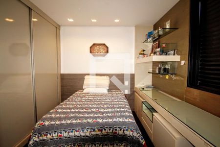 Apartamento à venda com 360m², 5 quartos e 4 vagasSuíte 3