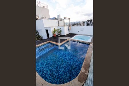 Apartamento à venda com 360m², 5 quartos e 4 vagasÁrea externa