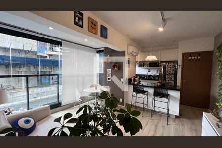 Sala de kitnet/studio para alugar com 1 quarto, 43m² em Pinheiros, São Paulo