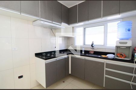 Cozinha de casa de condomínio para alugar com 2 quartos, 50m² em Centreville, Cotia
