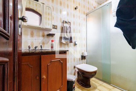 Banheiro da Suíte de casa à venda com 3 quartos, 150m² em Chácara Agrindus, Taboão da Serra