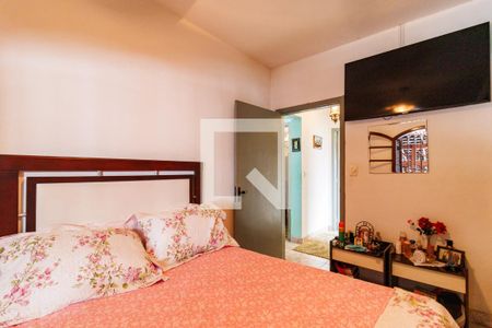 Casa à venda com 150m², 3 quartos e 4 vagas Casa à venda com 150m², 3 quartos e 4 vagasQuarto 2