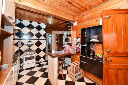 Casa à venda com 200m², 2 quartos e 1 vaga Casa à venda com 200m², 2 quartos e 1 vagaCozinha