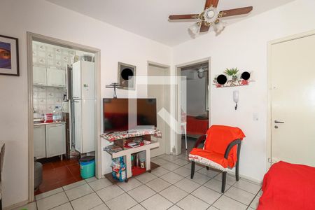Sala de apartamento para alugar com 1 quarto, 34m² em Petrópolis, Porto Alegre
