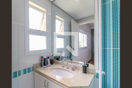 Apartamento à venda com 110m², 3 quartos e 2 vagasBanheiro da Suíte 2