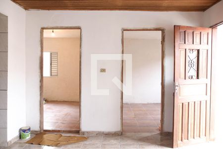 Sala de casa para alugar com 2 quartos, 130m² em Vila Falchi, Mauá