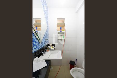 Banheiro da Suíte 1 de casa para alugar com 3 quartos, 270m² em Vila Brasílio Machado, São Paulo