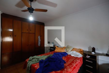 Casa à venda com 180m², 3 quartos e 3 vagasSuíte 2