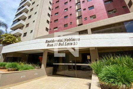 Apartamento para alugar com 150m², 3 quartos e 2 vagasFachada