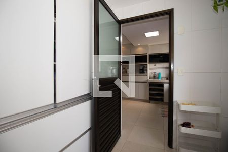 Apartamento para alugar com 150m², 3 quartos e 2 vagasÁrea de Serviço