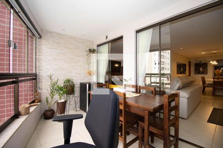 Apartamento para alugar com 150m², 3 quartos e 2 vagasSacada