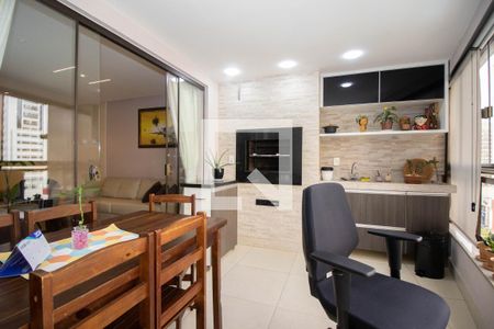 Apartamento para alugar com 150m², 3 quartos e 2 vagasSacada