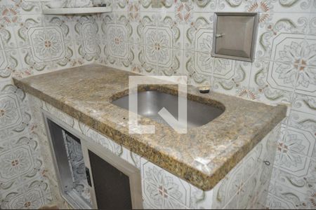 Apartamento para alugar com 55m², 2 quartos e sem vagaCozinha 
