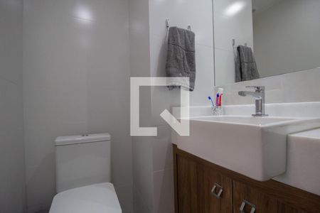 Apartamento à venda com 74m², 2 quartos e 1 vagaBanheiro da Suíte