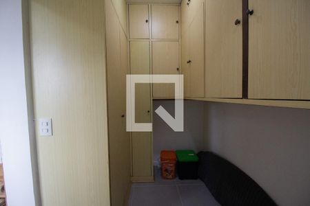 Apartamento à venda com 74m², 2 quartos e 1 vagaCozinha e Área de Serviço