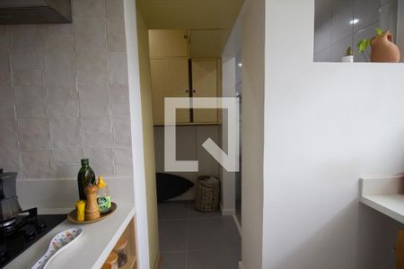 Apartamento à venda com 74m², 2 quartos e 1 vagaCozinha e Área de Serviço