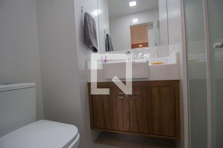 Apartamento à venda com 74m², 2 quartos e 1 vagaBanheiro da Suíte