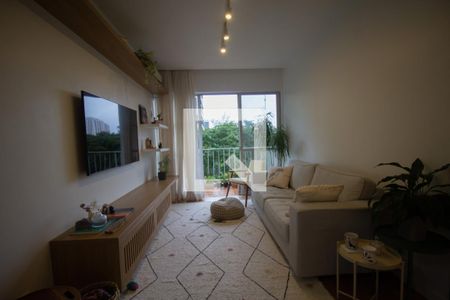 Sala de apartamento à venda com 2 quartos, 74m² em Barra da Tijuca, Rio de Janeiro
