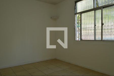 Quarto 1  de apartamento para alugar com 2 quartos, 49m² em Taquara, Rio de Janeiro