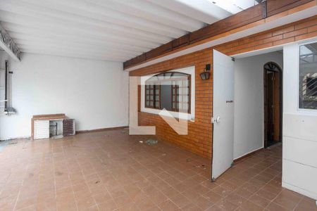 Casa à venda com 200m², 2 quartos e 2 vagasGaragem