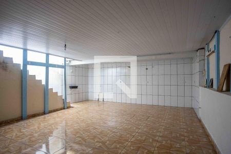 Casa à venda com 200m², 2 quartos e 2 vagasSalão