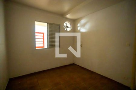 Casa à venda com 200m², 2 quartos e 2 vagasQuarto de Serviço