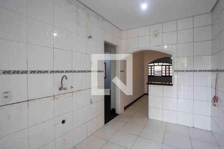 Casa à venda com 200m², 2 quartos e 2 vagasCozinha