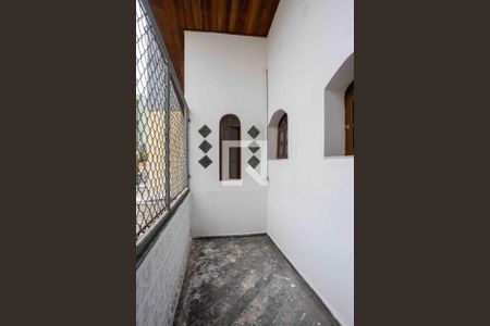 Casa à venda com 200m², 2 quartos e 2 vagasÁrea de Serviço