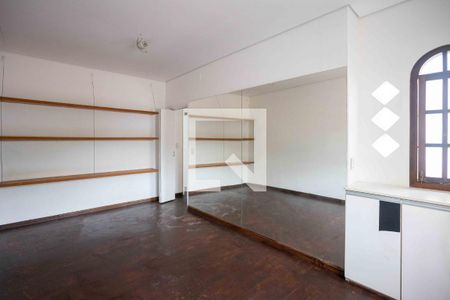 Casa à venda com 200m², 2 quartos e 2 vagasQuarto 2