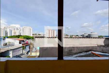 Sala - Vista  de casa para alugar com 2 quartos, 60m² em Jardim Rossi, Guarulhos