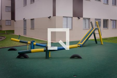 Apartamento para alugar com 48m², 2 quartos e 1 vaga Apartamento para alugar com 48m², 2 quartos e 1 vagaÁrea comum - Playground