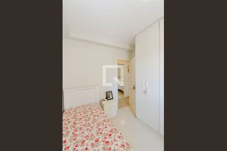 Apartamento à venda com 75m², 3 quartos e 2 vagasQuarto 1