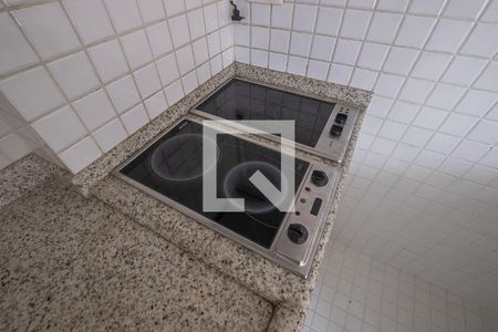 Cozinha de apartamento para alugar com 1 quarto, 72m² em Vila Madalena, São Paulo